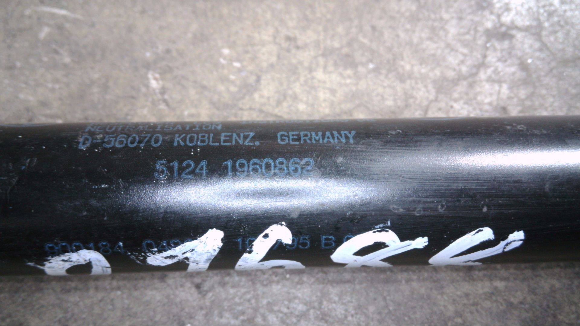 GASDRUCKDÄMPFER HINTEN LINKS