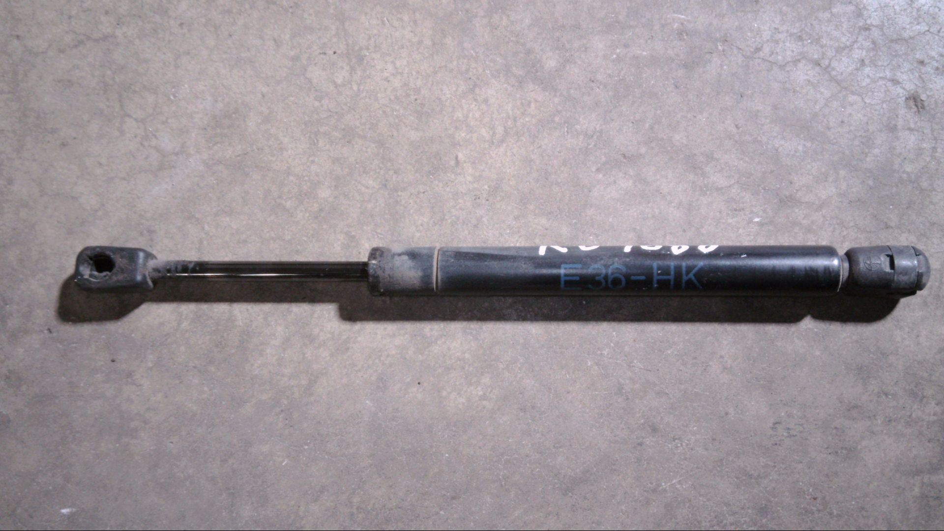 GASDRUCKDÄMPFER HINTEN RECHTS