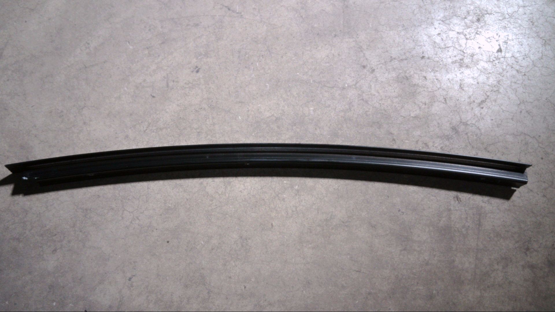 ABDECKUNG FENSTERFÜHRUNG TÜR HINTEN RECHTS