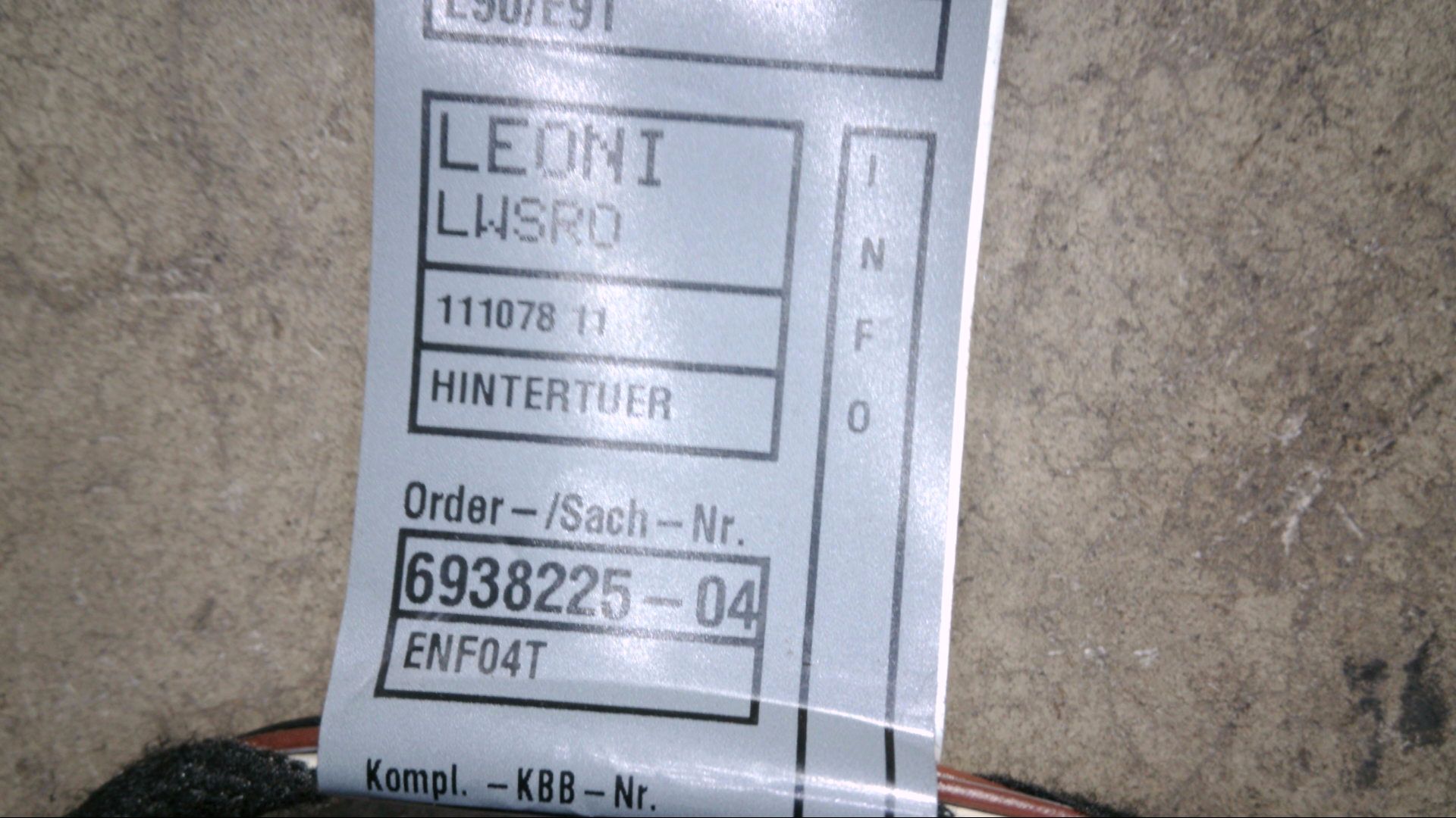 KABELBAUM TÜR HINTEN RECHTS