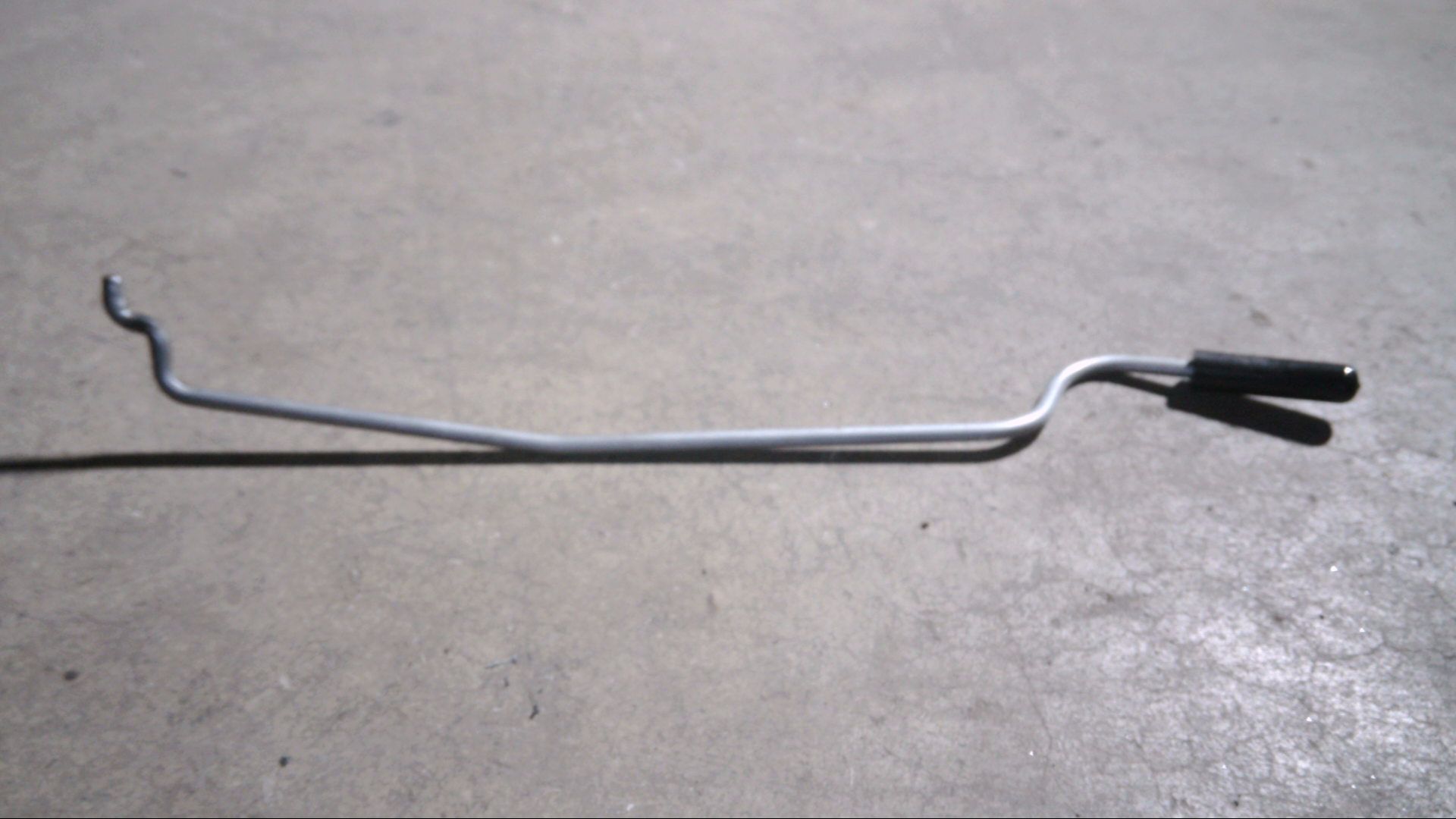 BETÄTIGUNGSSTANGE TÜR HINTEN RECHTS