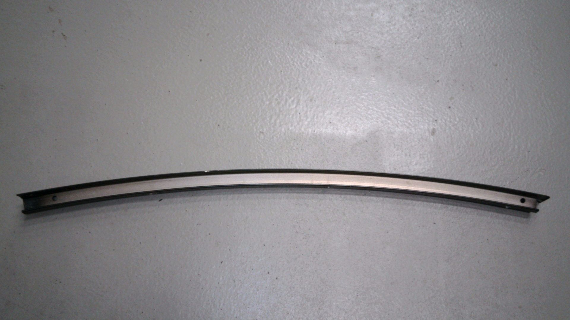 FENSTERFÜHRUNGSSTEG AUSSEN HINTEN RECHTS