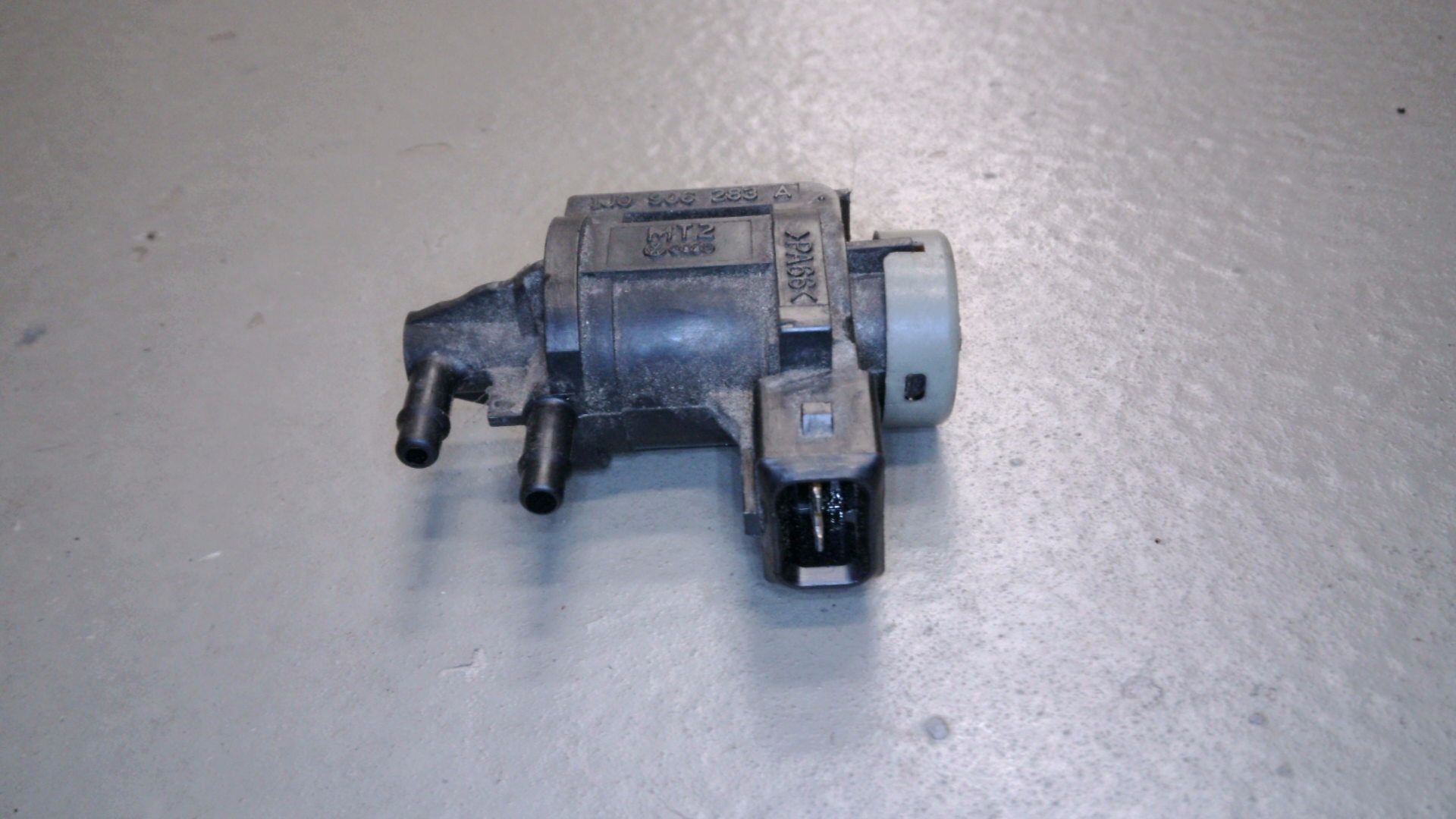 UNTERDRUCKVENTIL ABGASSTEUERUNG