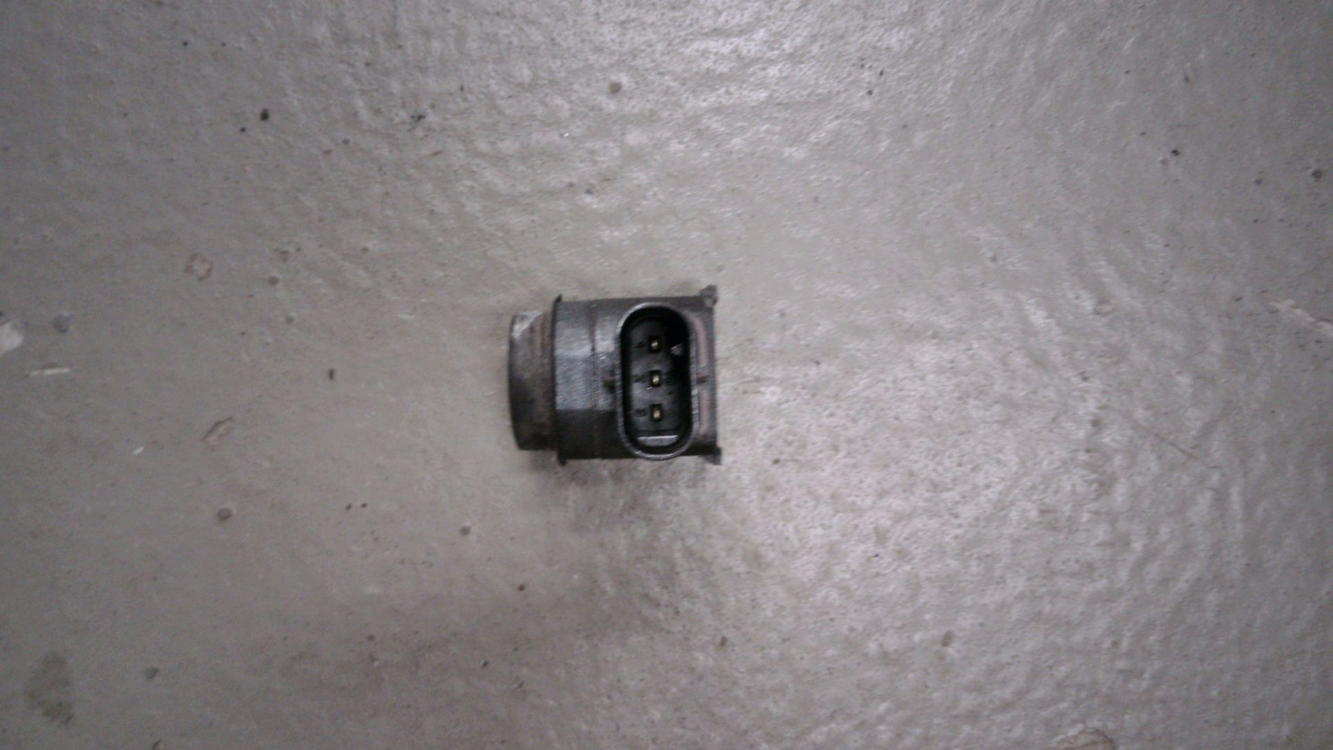 Abstand-Sensor hinten seitlich aussen Rechts