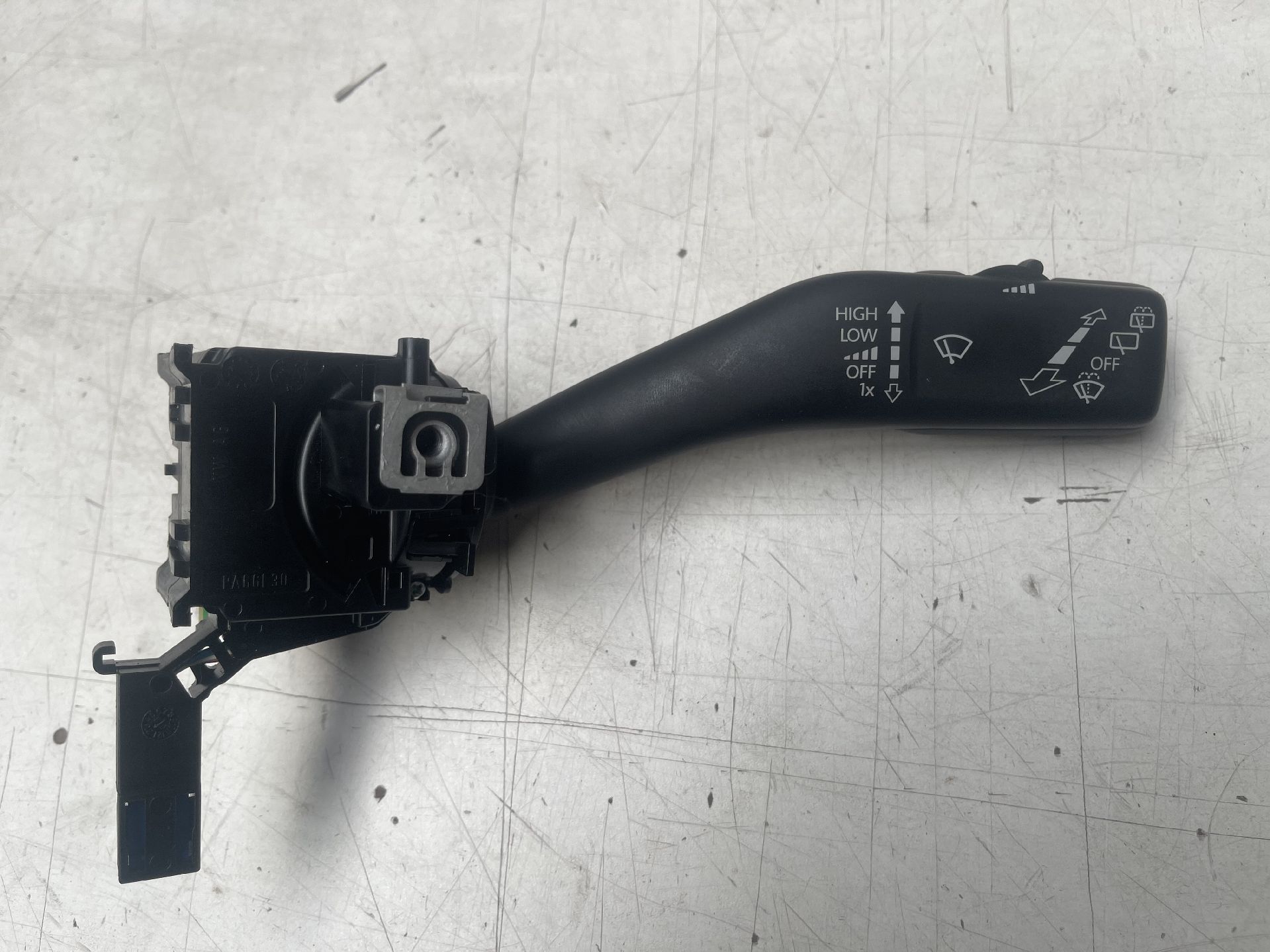 Scheibenwischerschalter Rechts