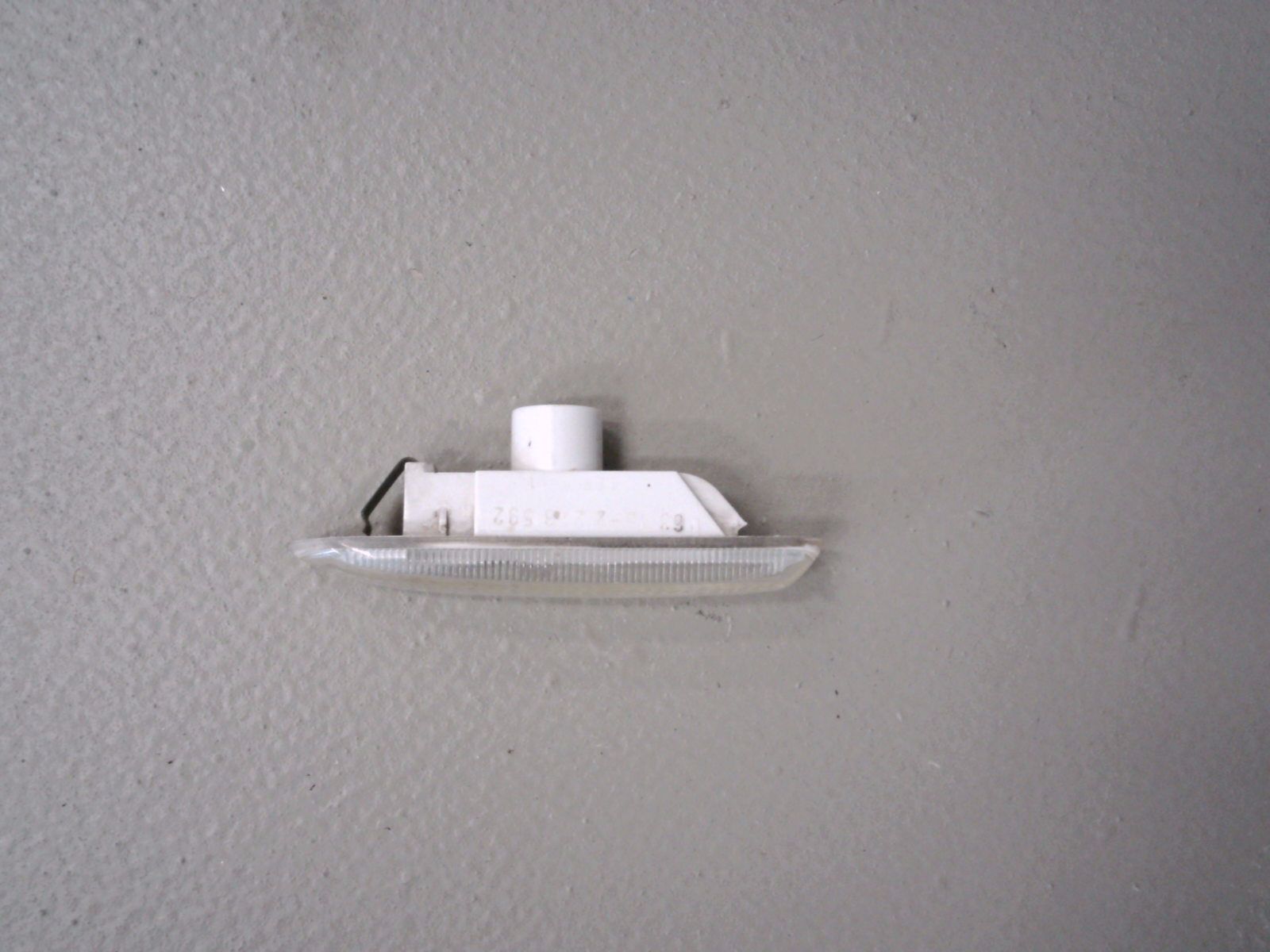 BLINKER SEITLICH RECHTS AM KOTFLÜGEL