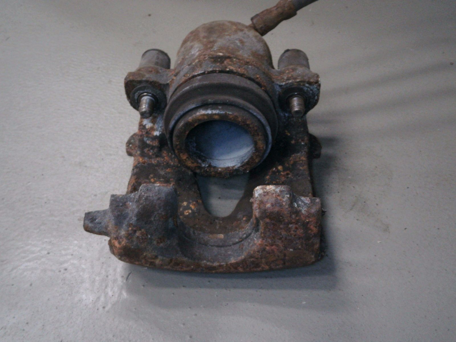BREMSSATTEL VORNE RECHTS