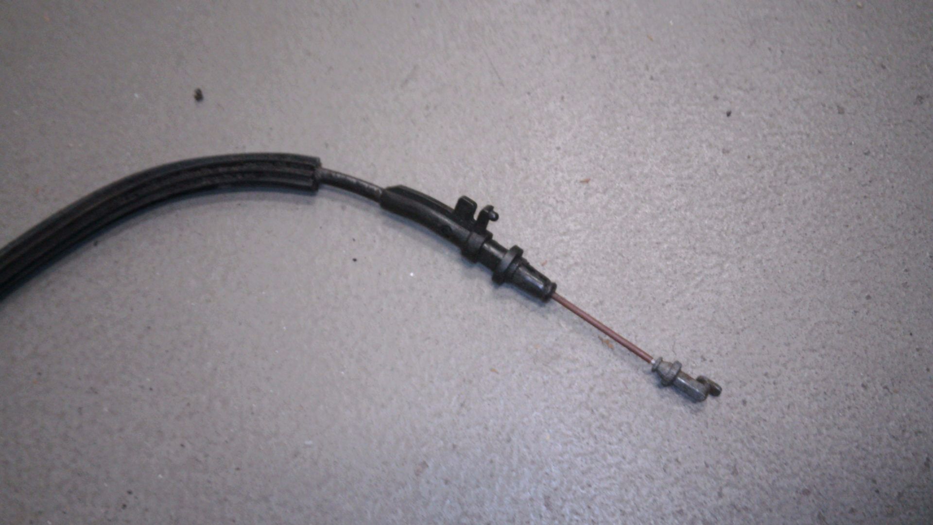 Betätigungszug SEILZUG ZUG Schloss VORNE Links