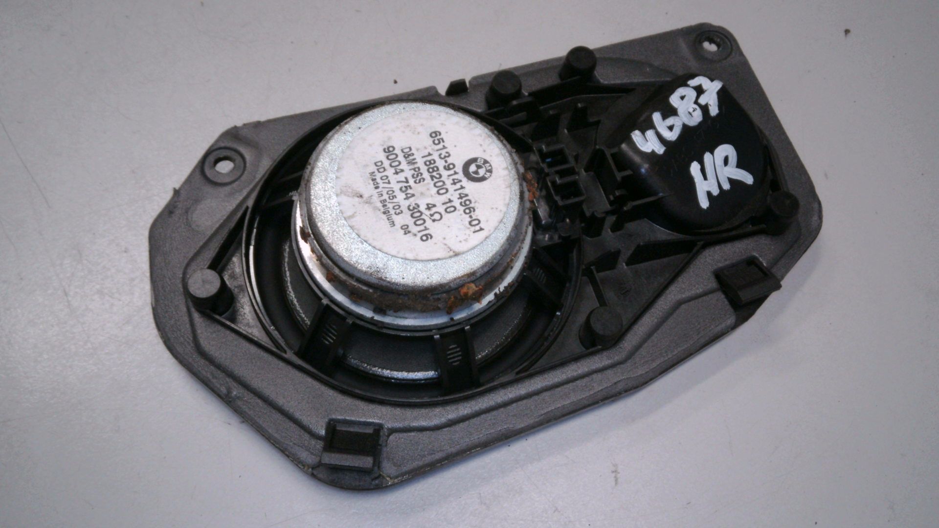 LAUTSPRECHER HINTEN RECHTS