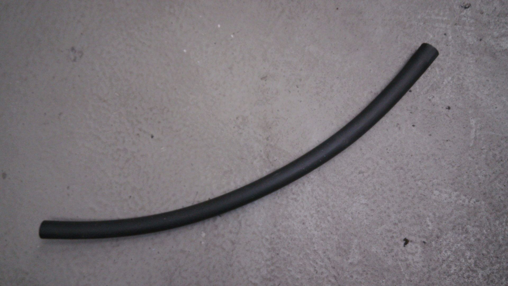 SCHLAUCH WASSERABLAUF BATTERIEKONSOLE