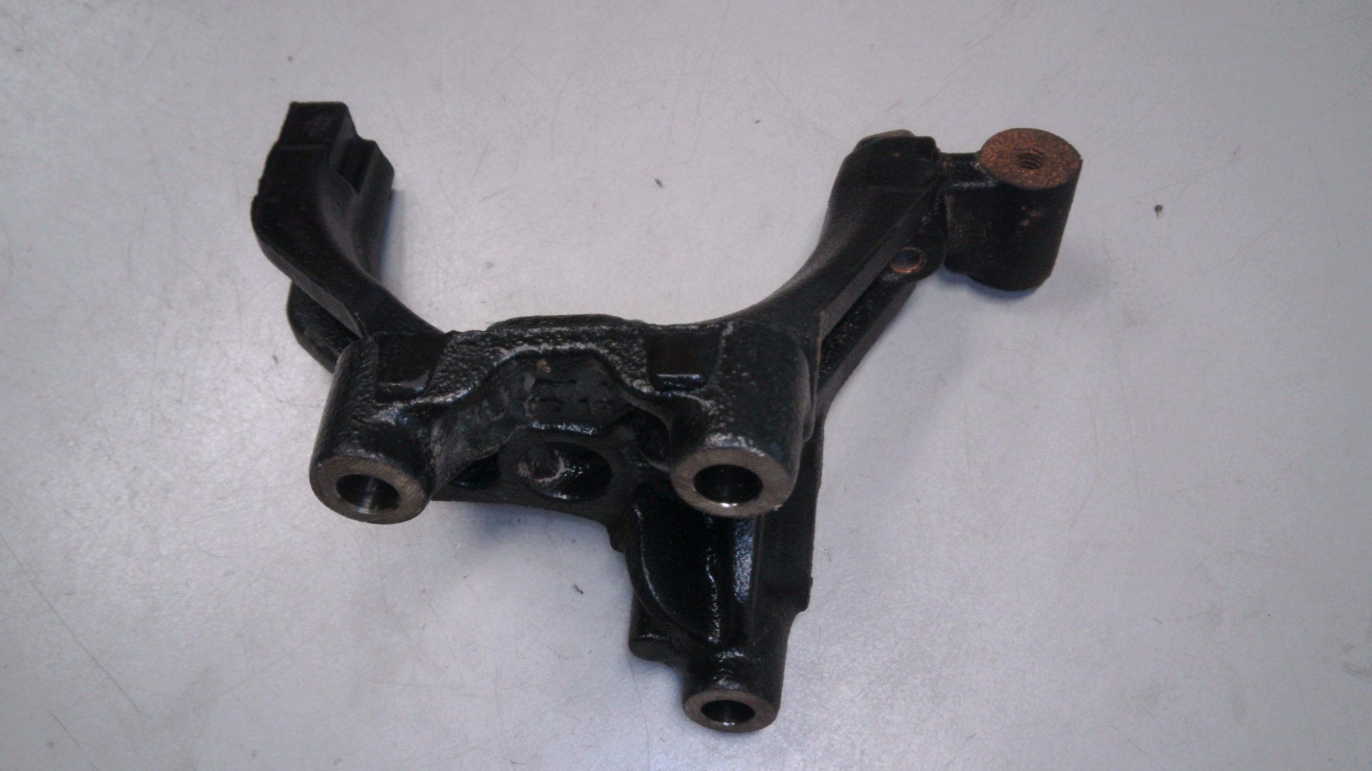 Befestigung BHALTER HALTERUNG KAT DPF