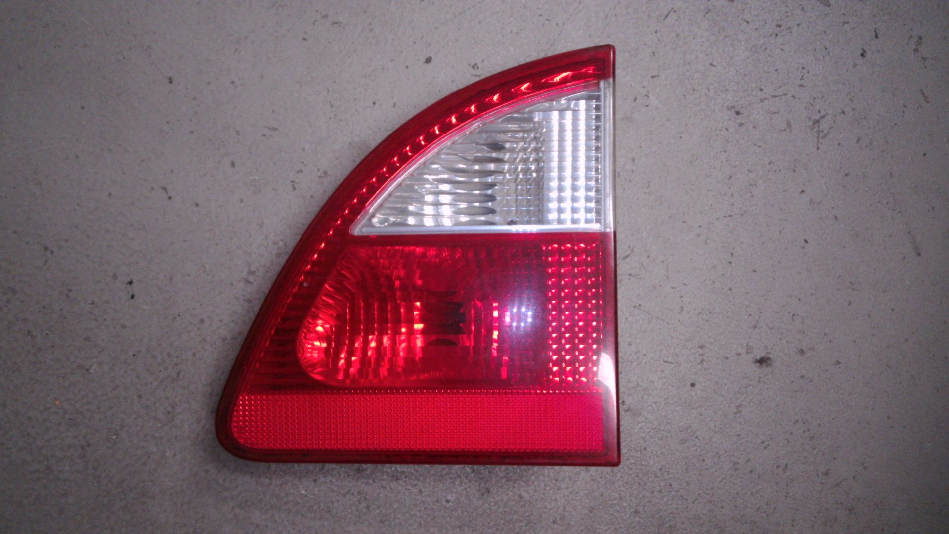 RÜCKLEUCHTE Heckleuchte innen Rechts
