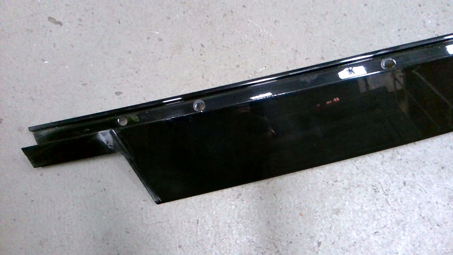 Türblende (Tür vorn) Links