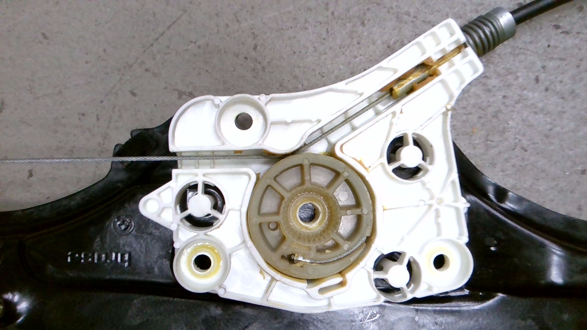 Fensterheber elektrisch (Tür hinten) Links