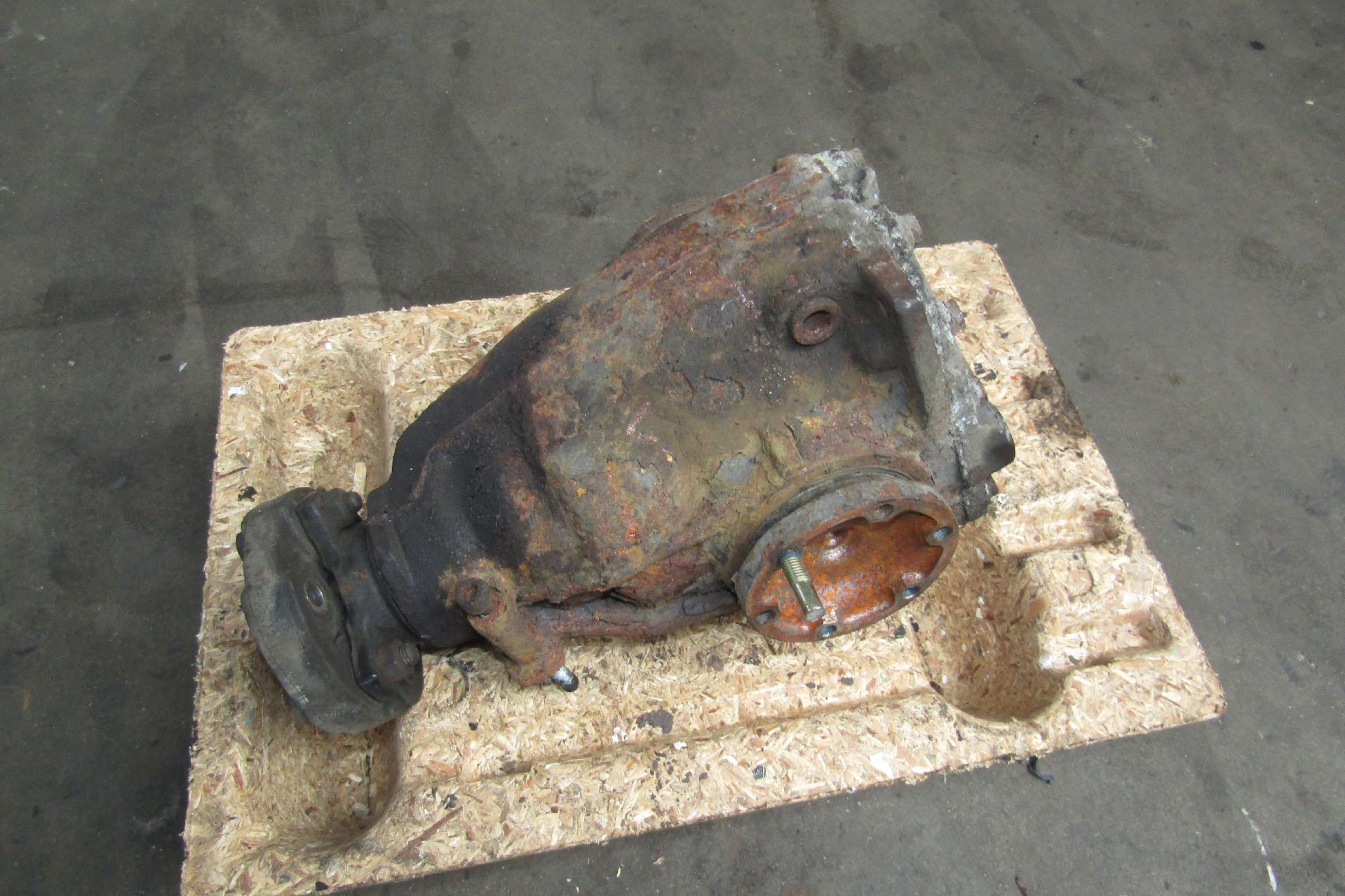 Hinterachsgetriebe DIFFERENTIAL DIFFERENZIAL