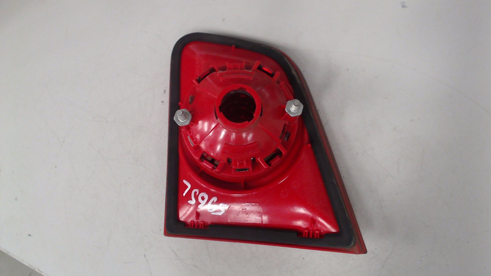 Heckleuchte innen links