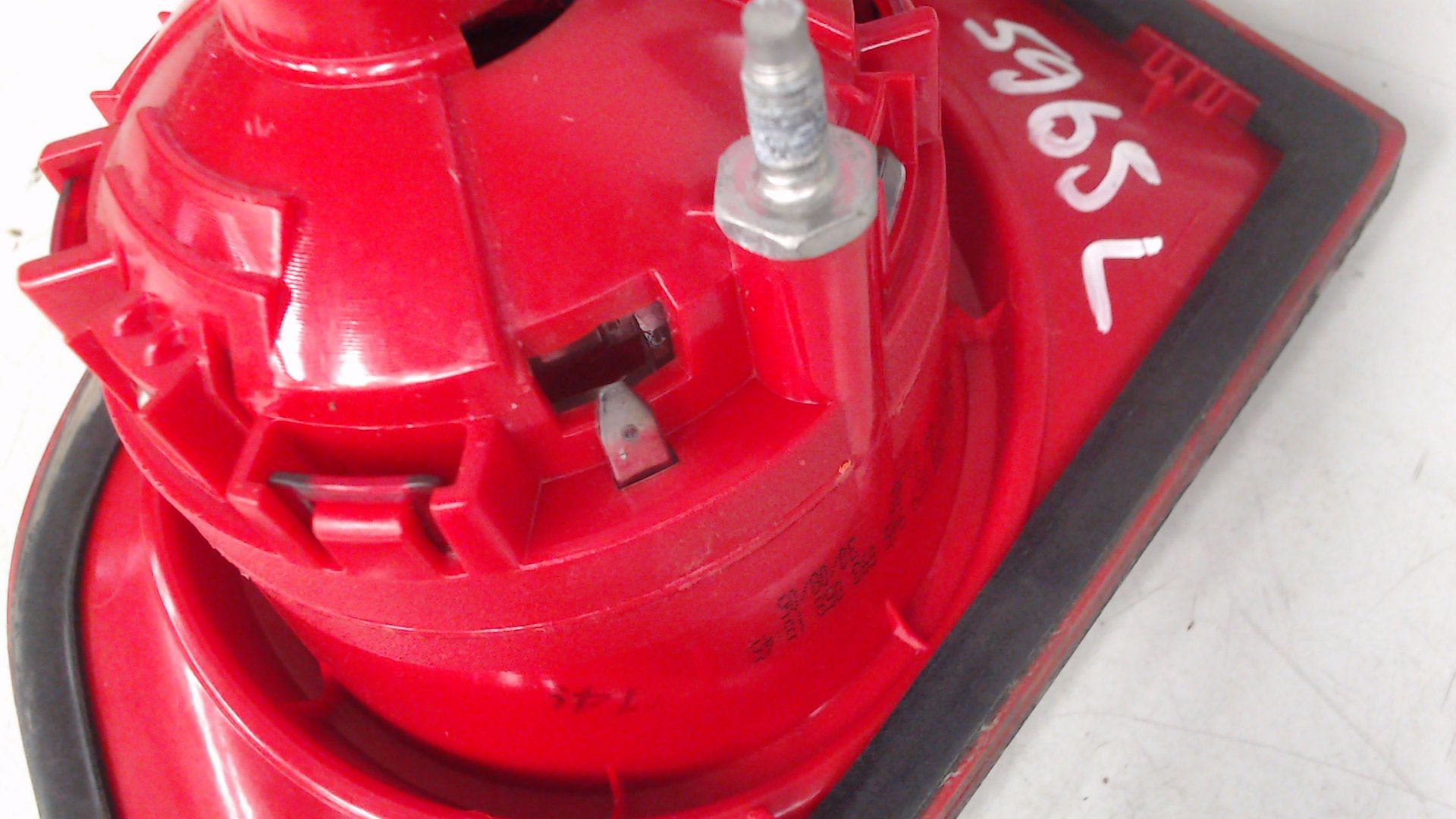 Heckleuchte innen links