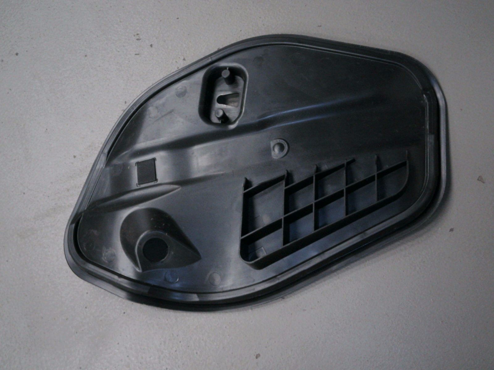 ABDECKKAPPE TÜRKLAPPE VORNE RECHTS