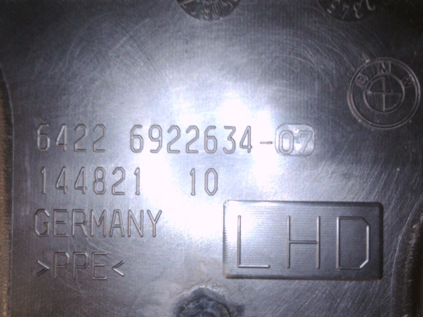 LUFTDÜSE VORNE RECHTS