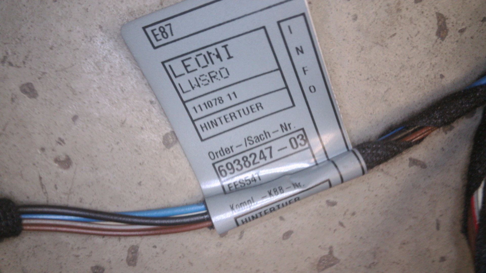 TÜRKABEKLBAUM KABELBAUM TÜRE HINTEN RECHTS