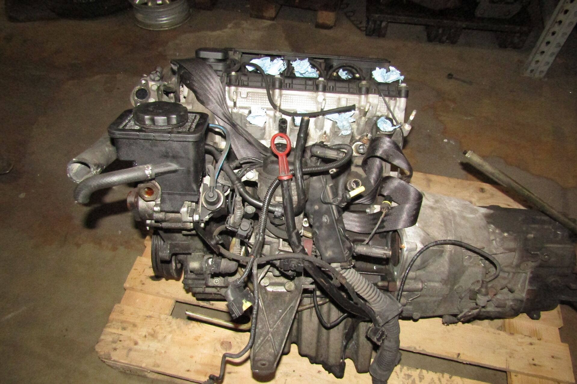 MOTOR ohne Anbauteile