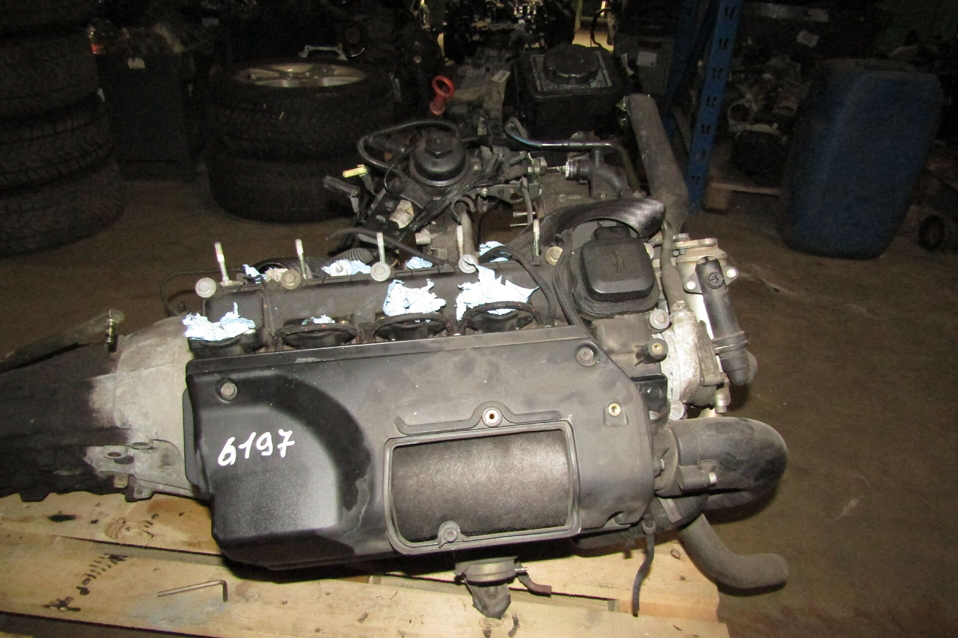 MOTOR ohne Anbauteile