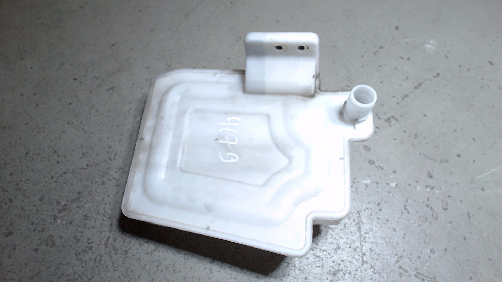 Scheibenwaschbehälter