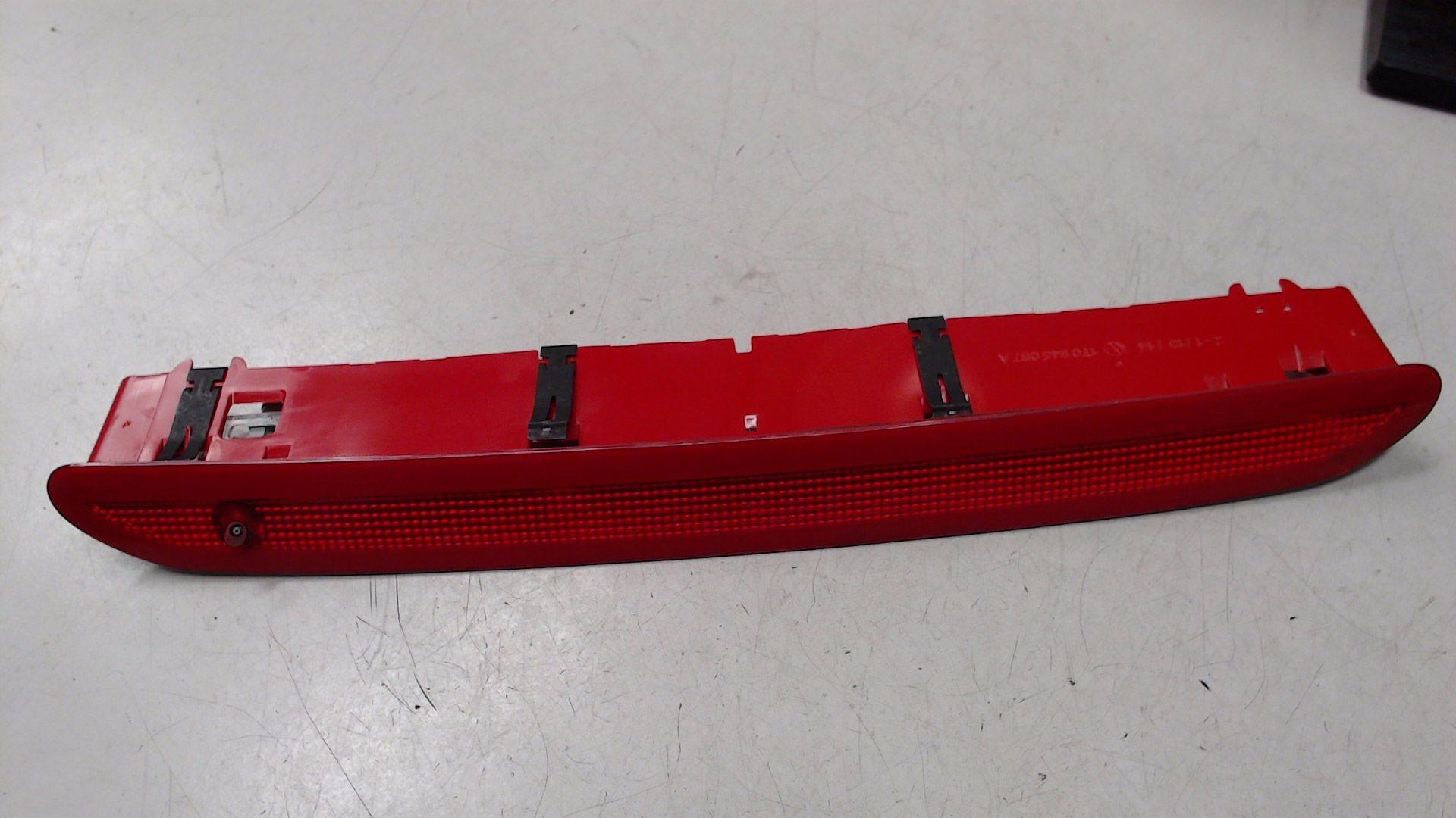 Zusatzbremsleuchte mit Spritzventil