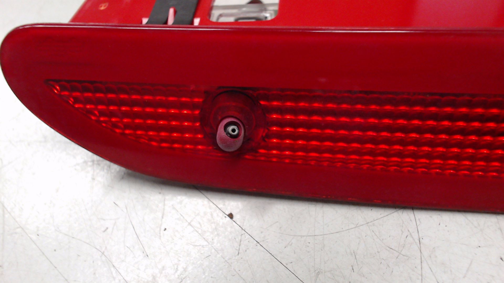 Zusatzbremsleuchte mit Spritzventil