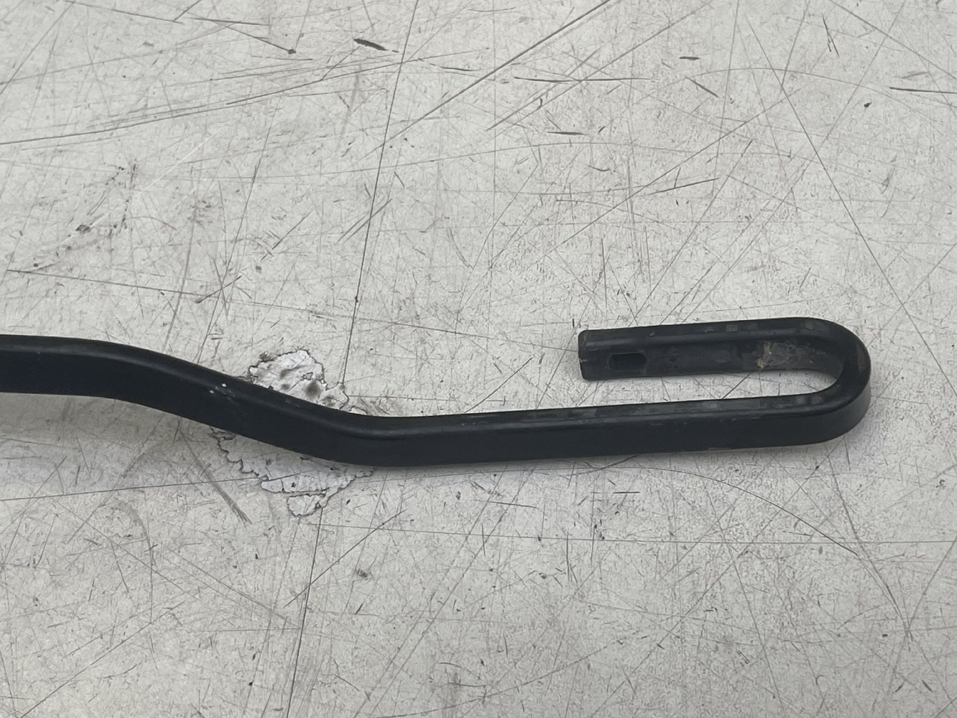 Scheibenwischerarm Links