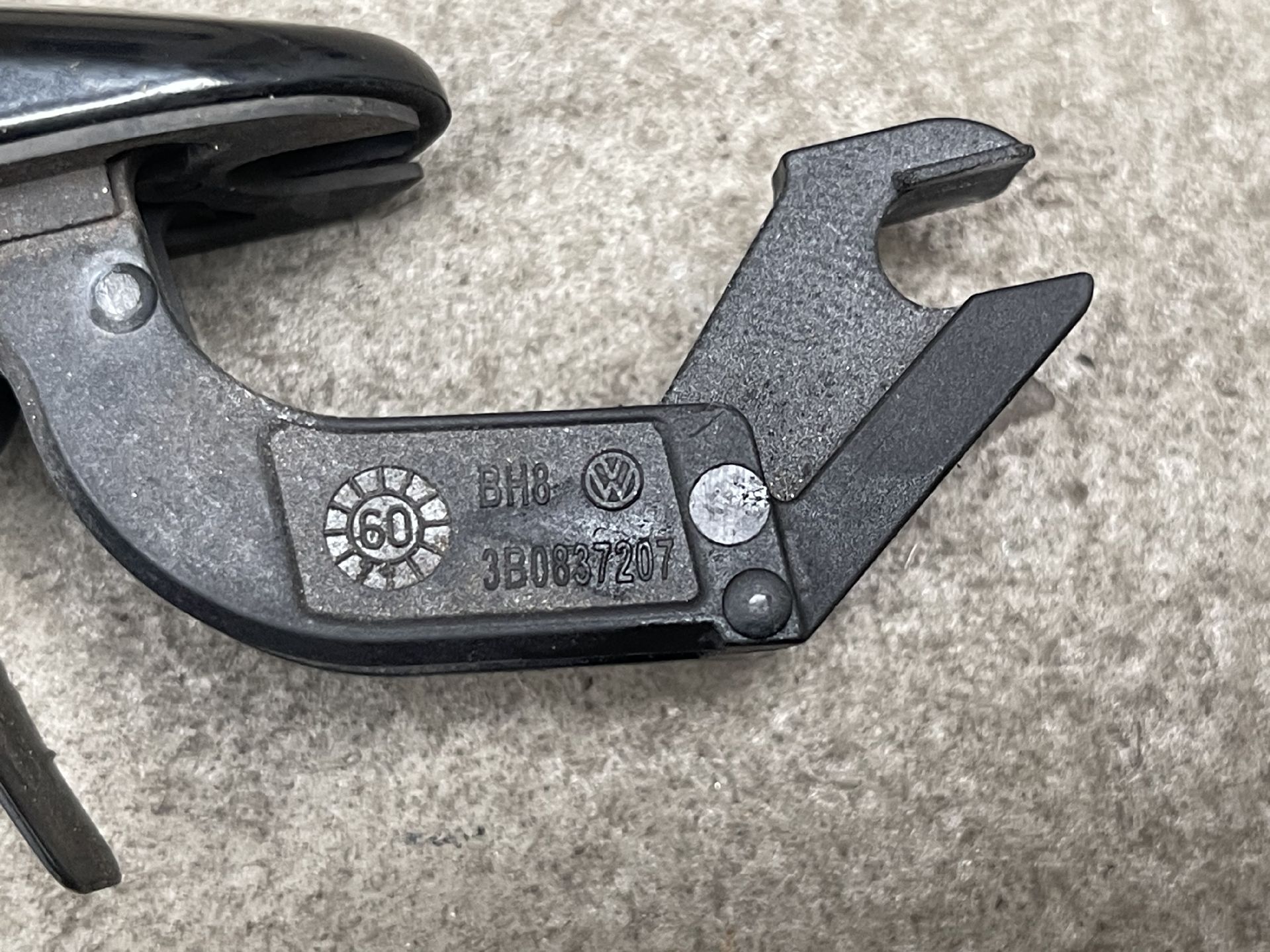 Aussengriff (Tür vorn) Links