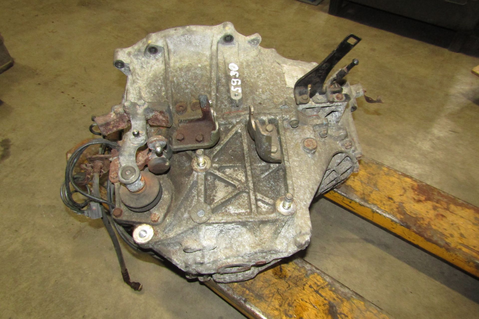 Schaltgetriebe GETRIEBE FB2 6-Gang