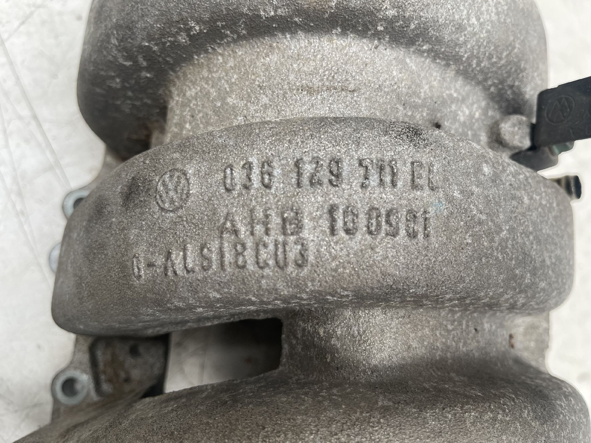 Ansaugkrümmer oben