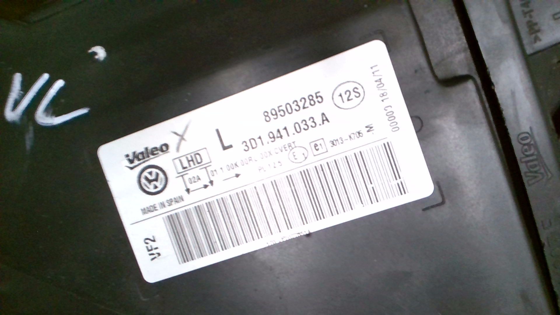 XENON LED SCHEINWERFER LINKS