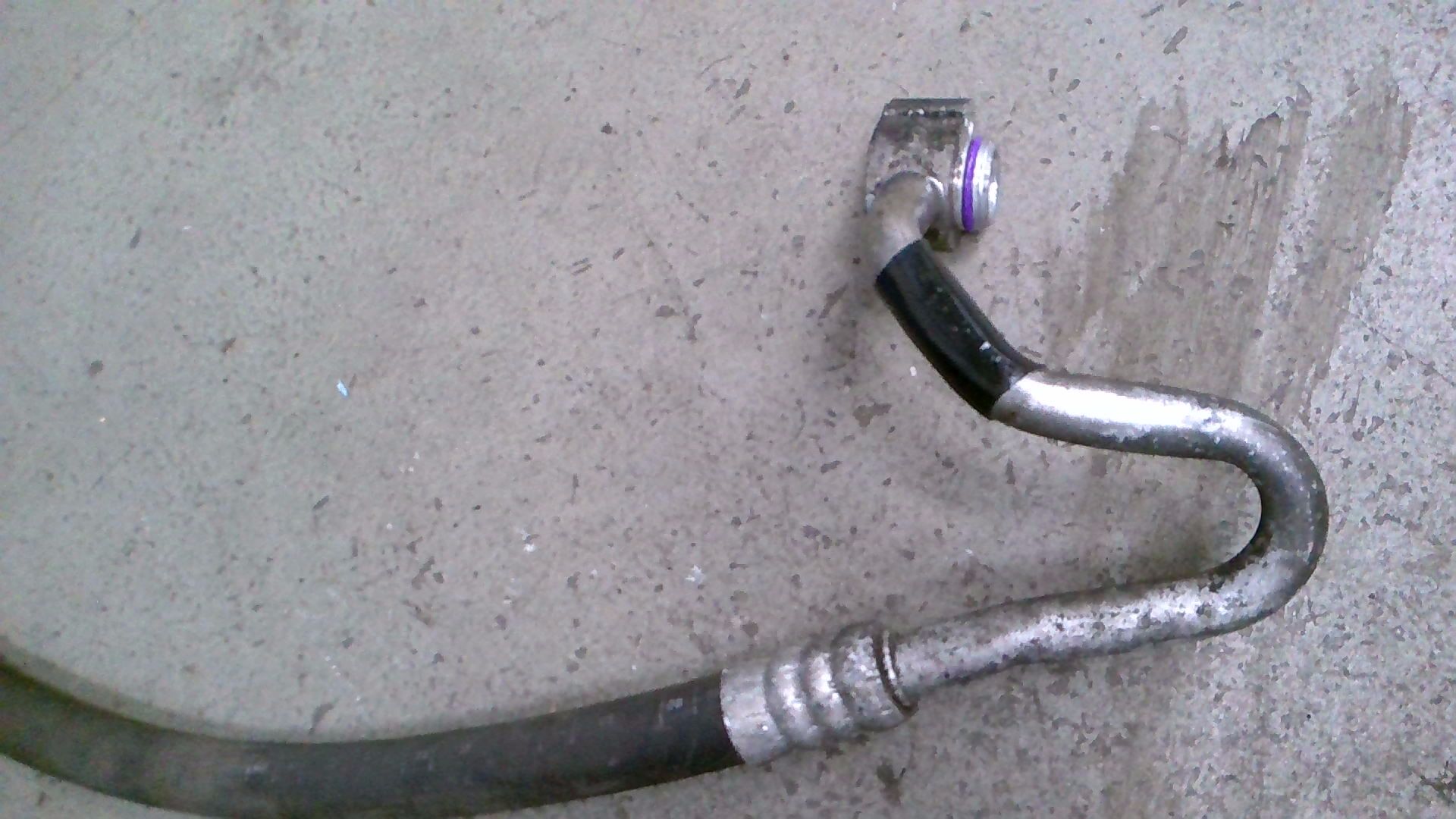 KLIMASCHLAUCH Kompressor -> Trocknerflasche