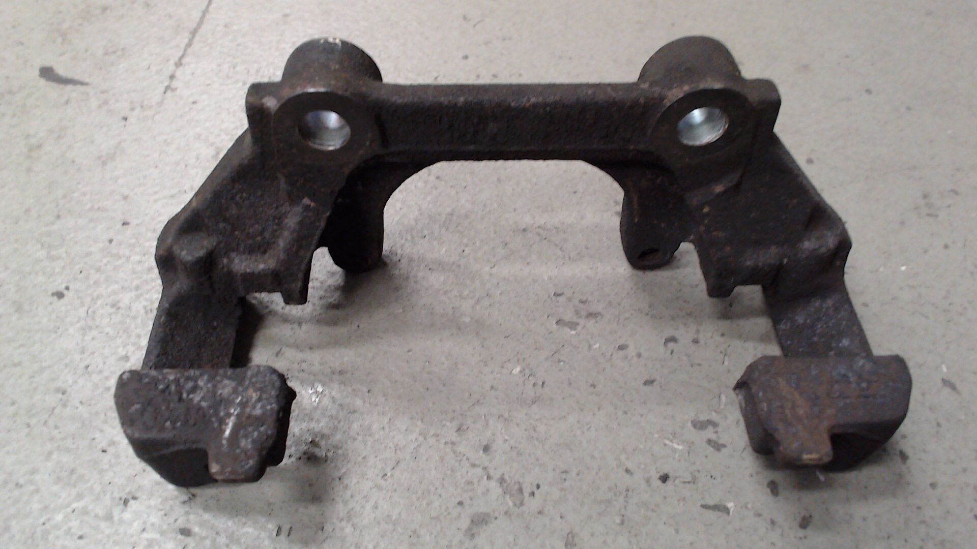 Bremssattelträger Rechts