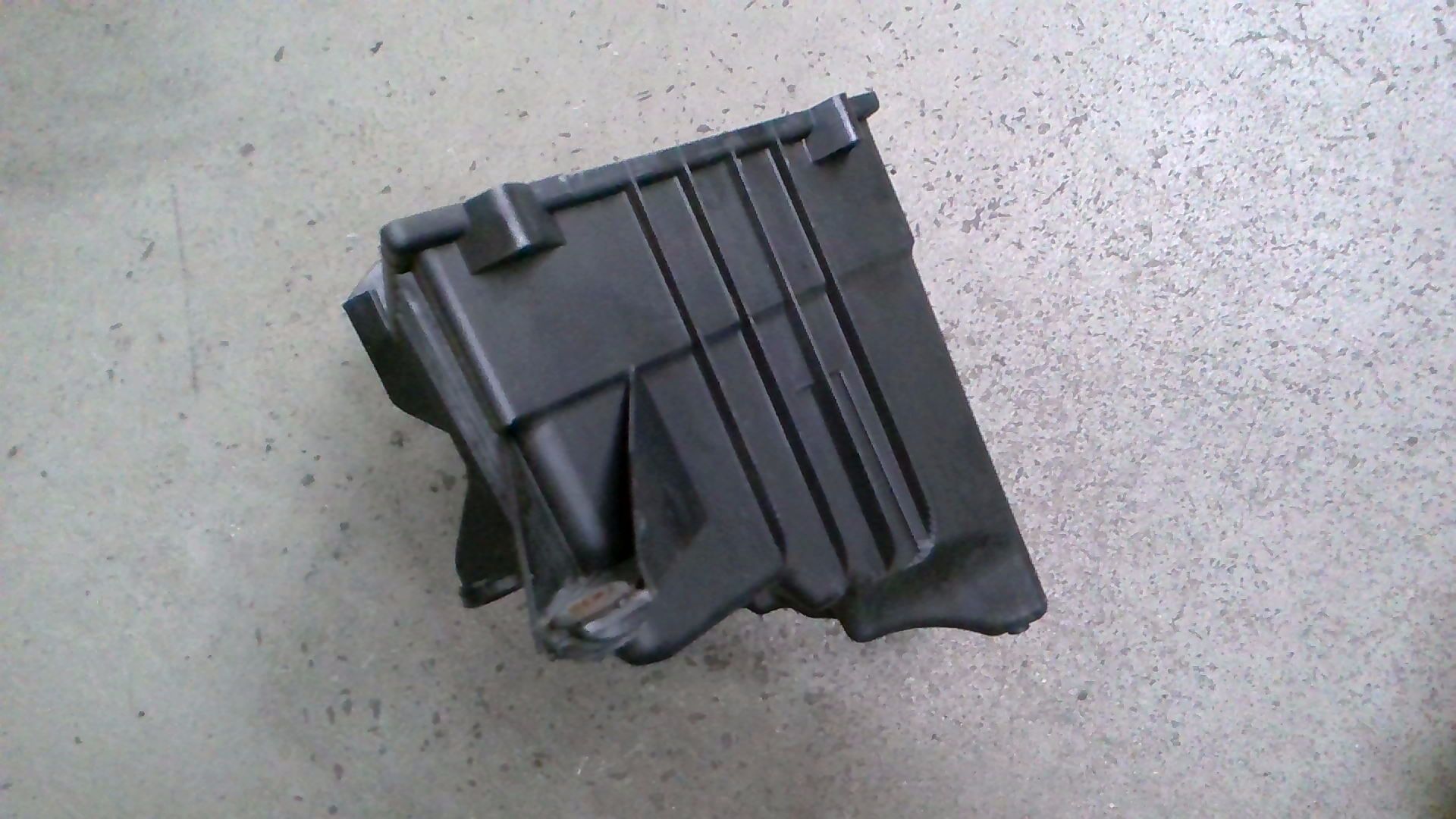 Luftfilter LUFTFILTERKASTEN UNTERTEIL
