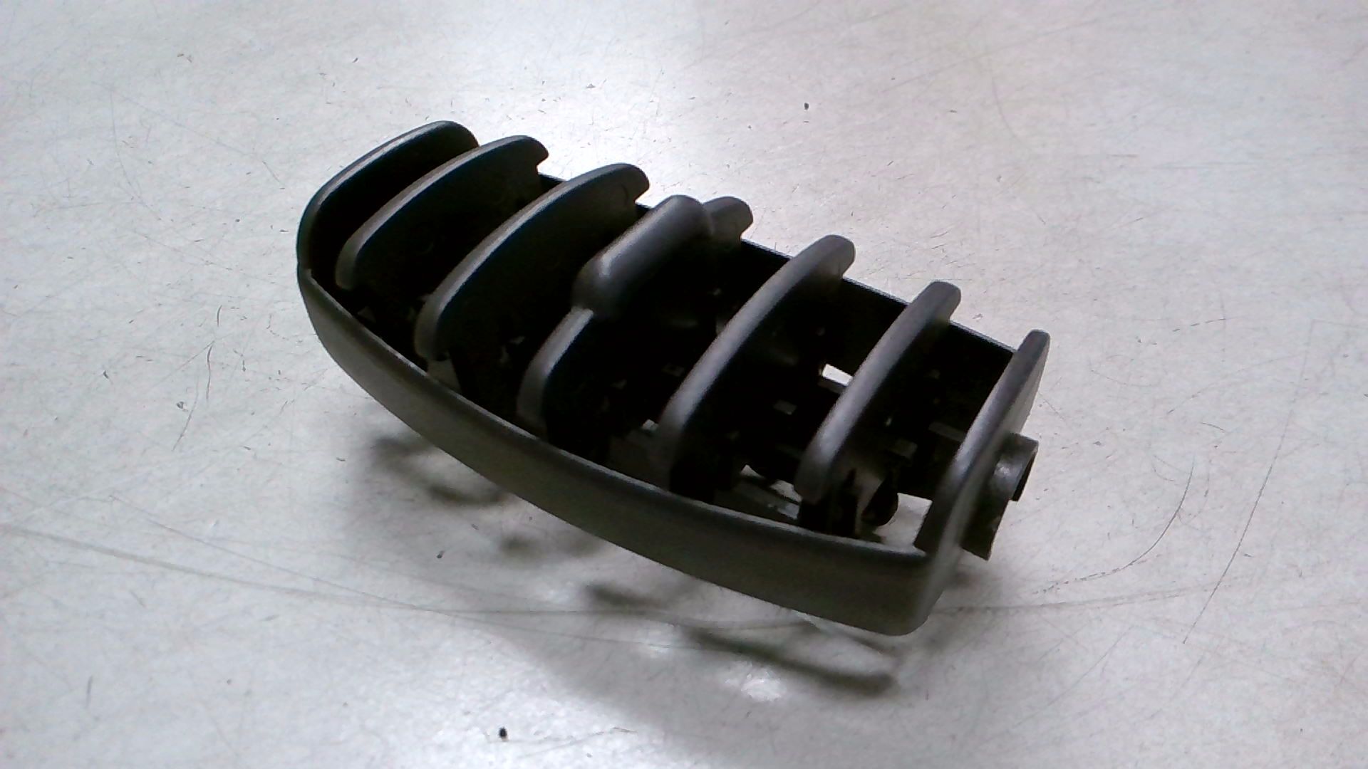 LÜFTUNGSGITTER LUFTDÜSE Mittelsäule unten Rechts