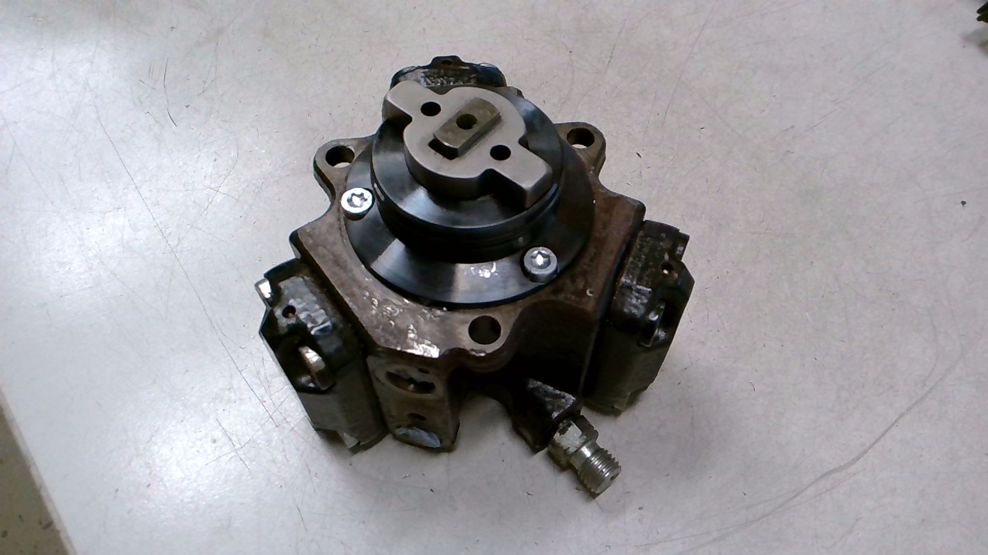 Einspritzpumpe HOCHDRUCKPUMPE