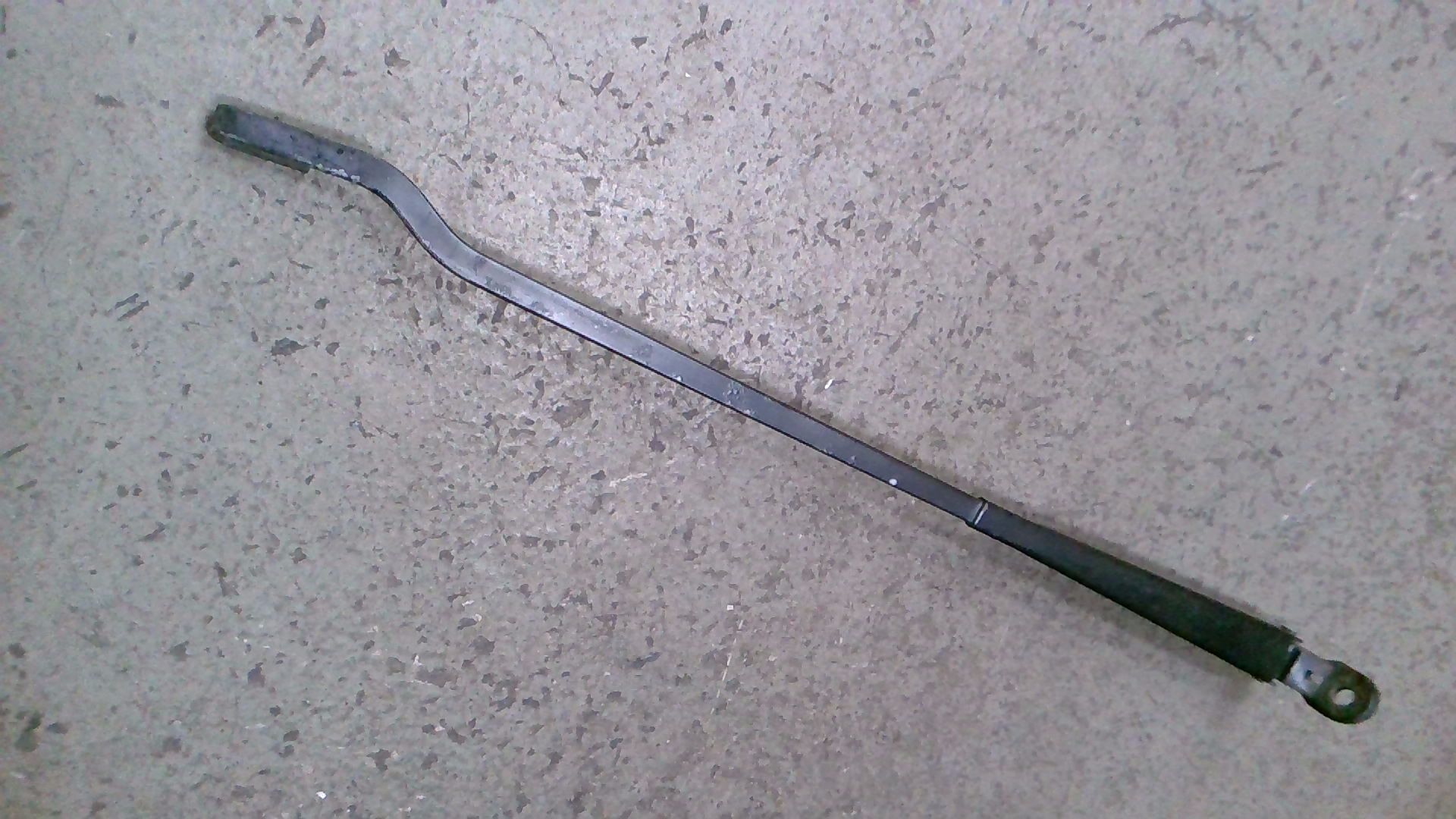 Scheibenwischerarm Links