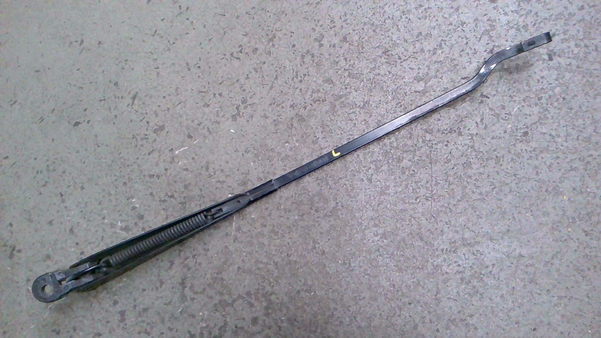 Scheibenwischerarm Links