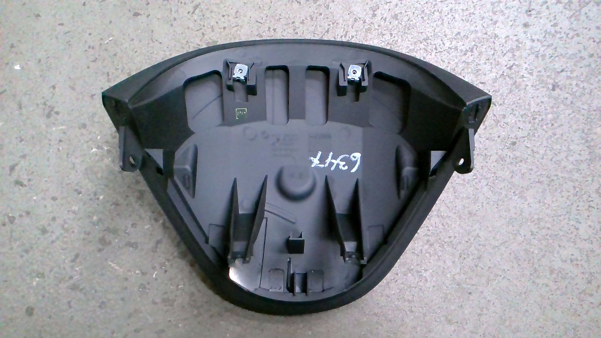 RAHMEN VERKLEIDUNG TACHOMETER