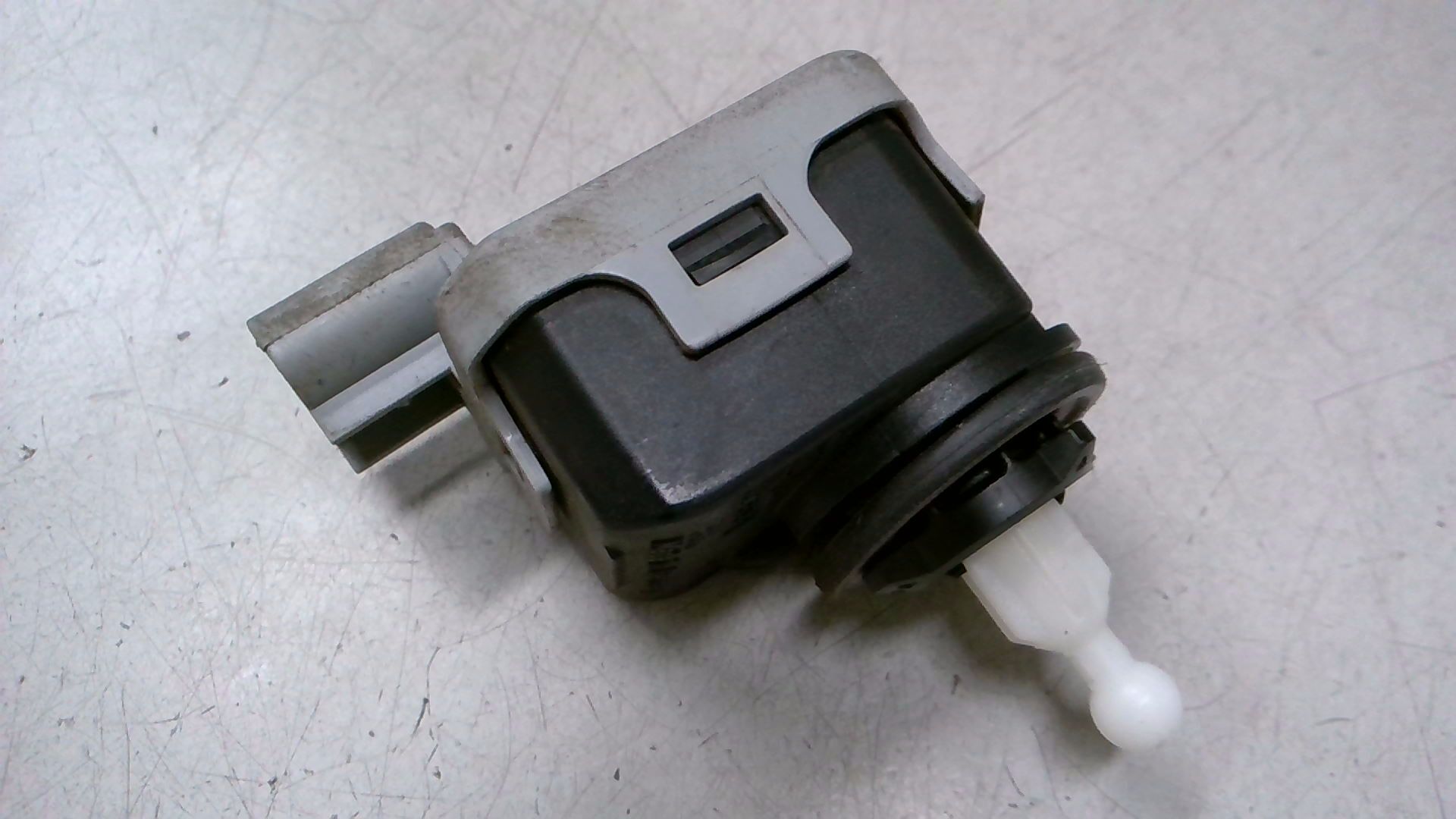 Spannungswandler Scheinwerfer Links