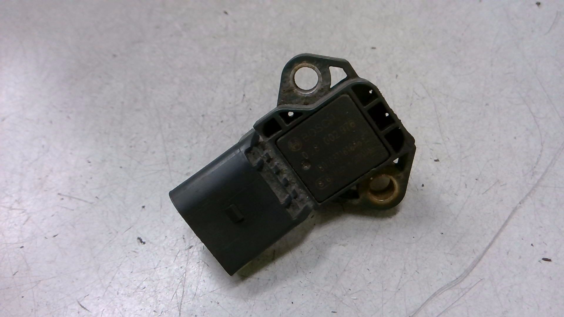 SENSOR SAUGROHRDRUCK