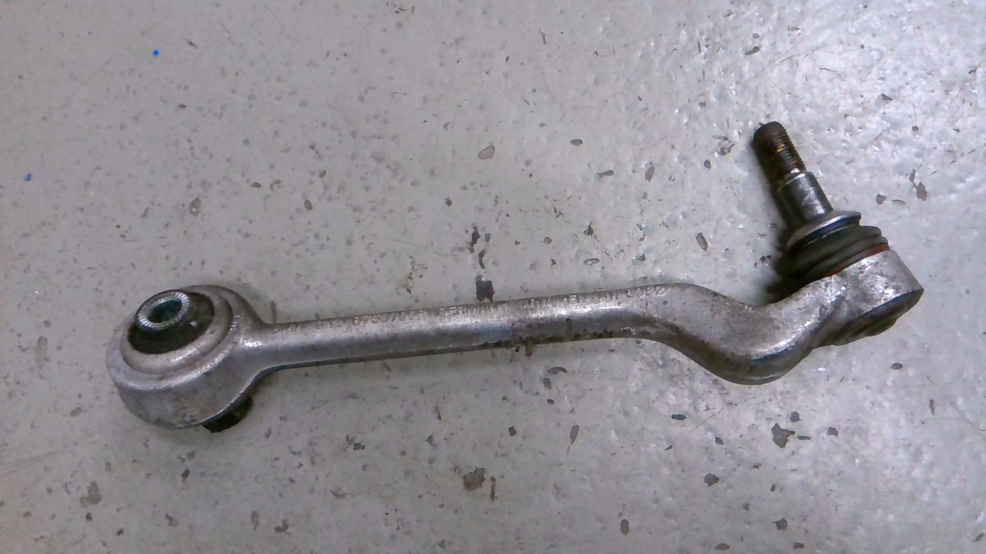 Querlenker VORNE Links