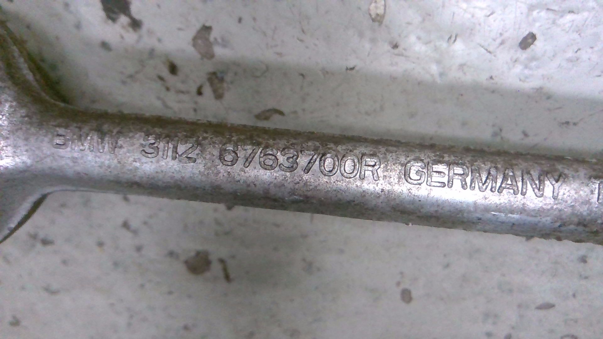 Querlenker VORNE Links