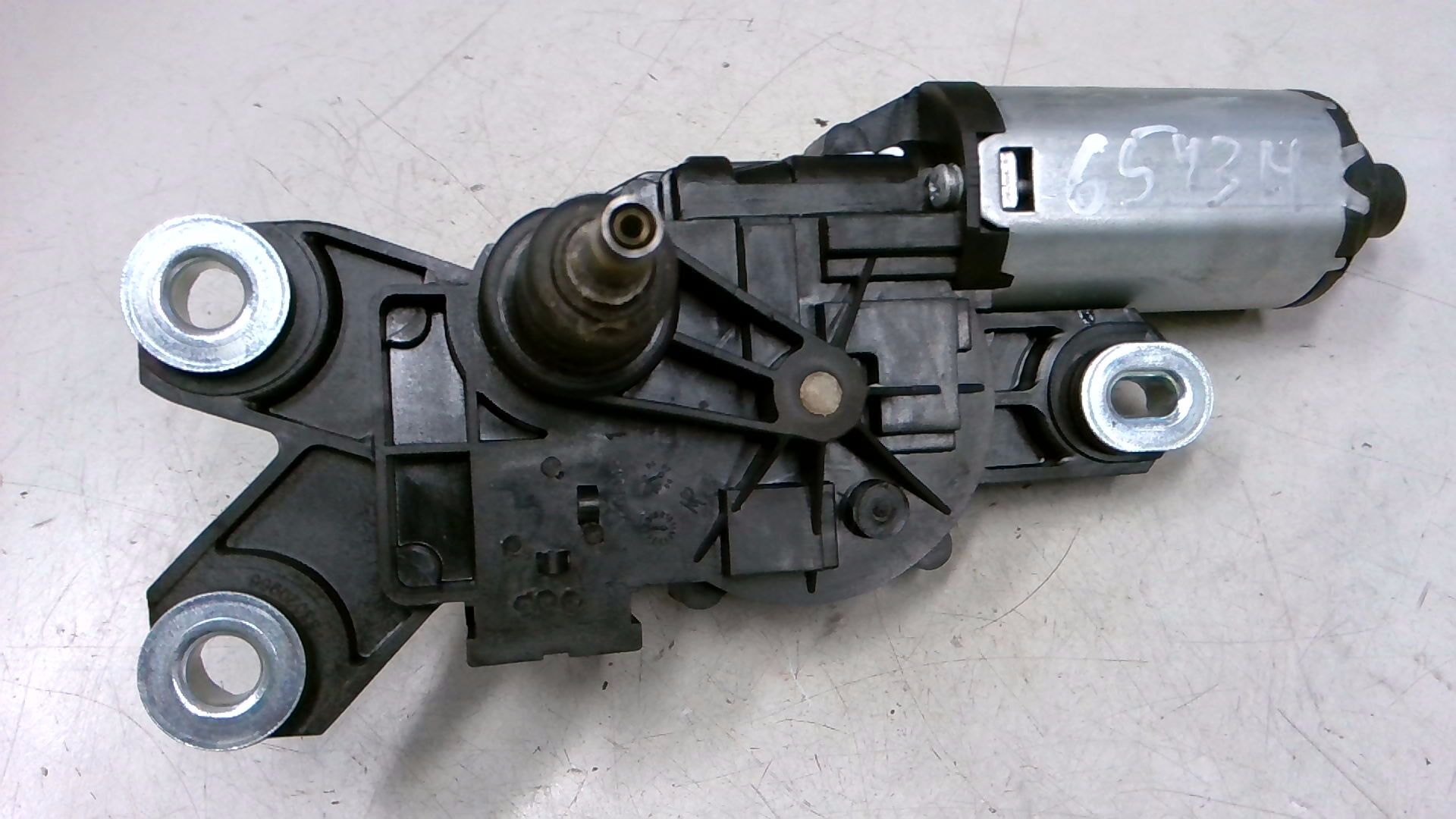 Scheibenwischermotor hinten