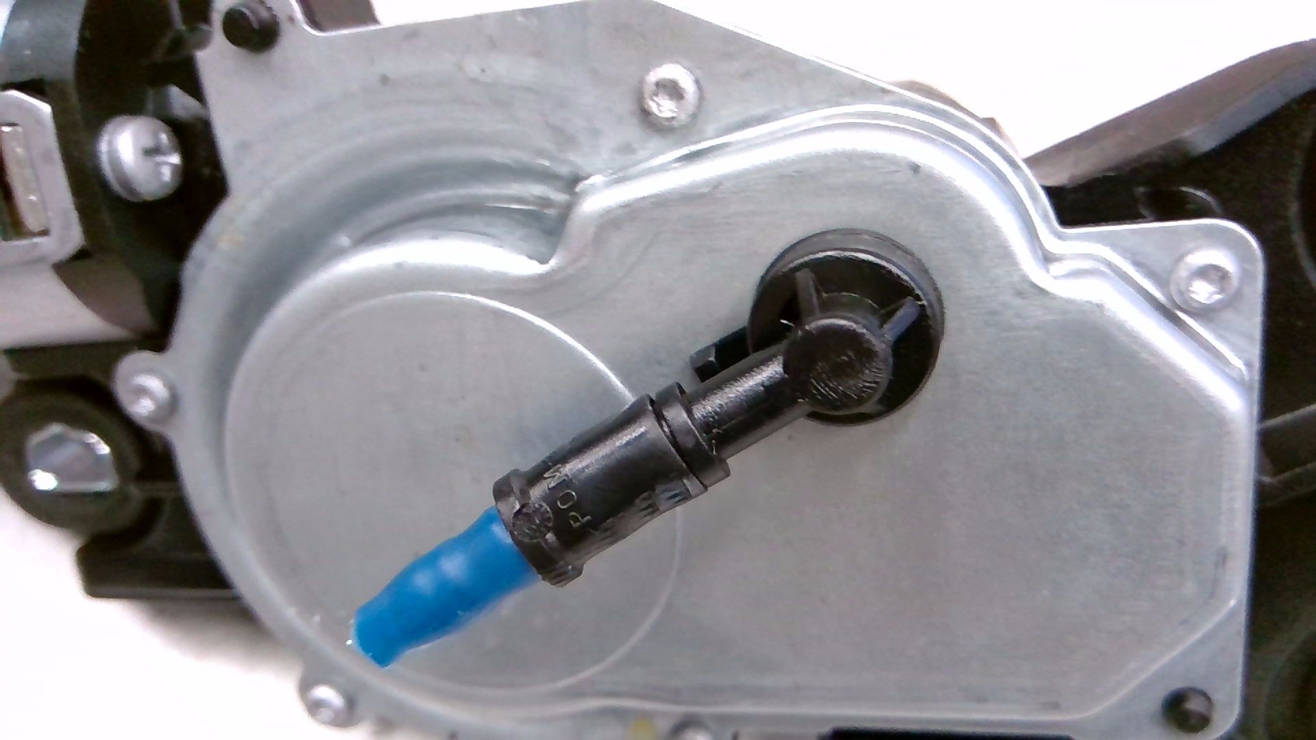 Scheibenwischermotor hinten
