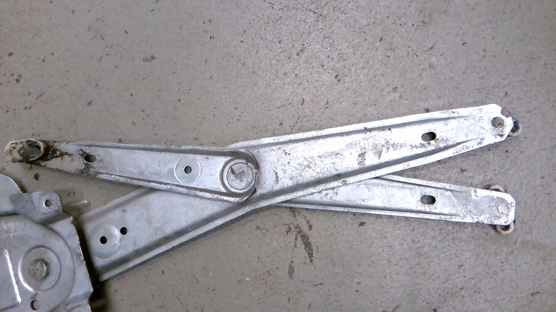 Fensterheber (Tür vorn) Links