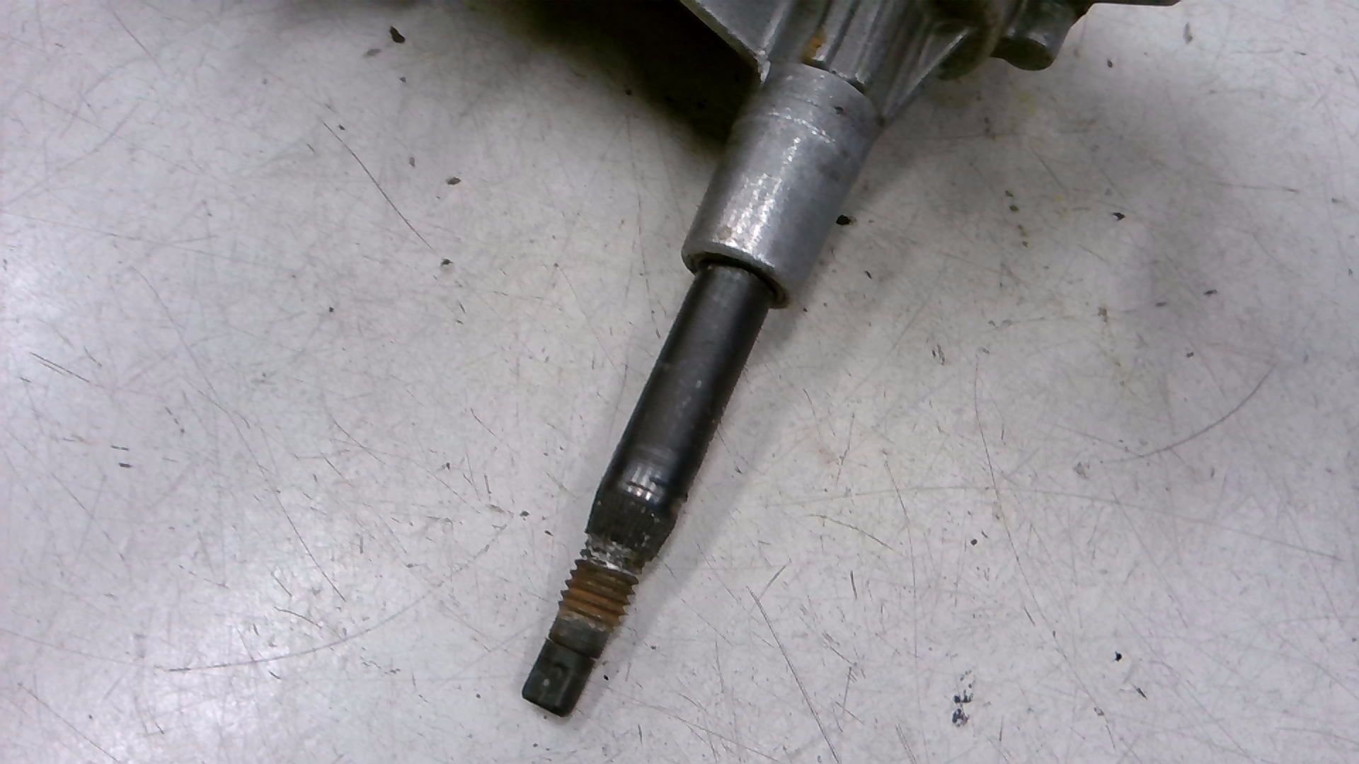 Scheibenwischermotor hinten